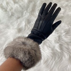 Burberry women’s leather gloves with fur (size 6.5)
